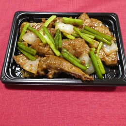 国産レバーとニンニクの芽のスタミナ炒め